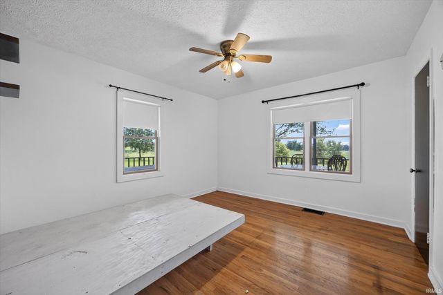 3192 W 100 S Road, Bloomfield, IN 47424