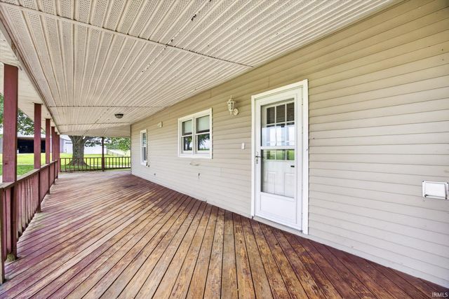 3192 W 100 S Road, Bloomfield, IN 47424