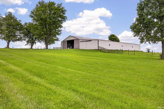 3192 W 100 S Road, Bloomfield, IN 47424