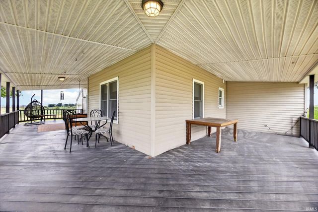 3192 W 100 S Road, Bloomfield, IN 47424