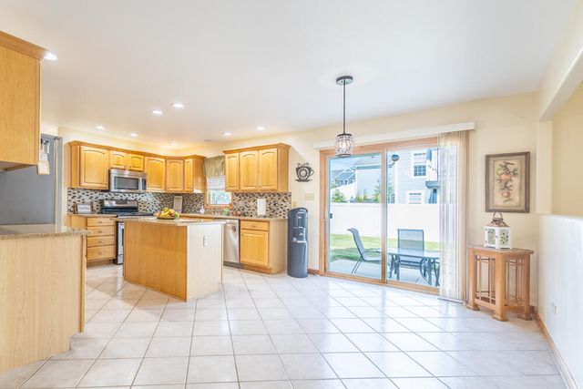 3002 Prentiss Drive, Valparaiso, IN 46385