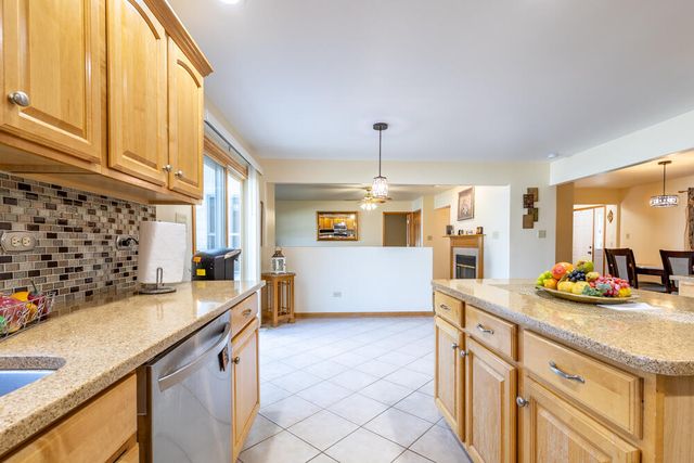 3002 Prentiss Drive, Valparaiso, IN 46385