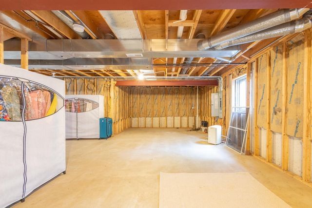 3002 Prentiss Drive, Valparaiso, IN 46385