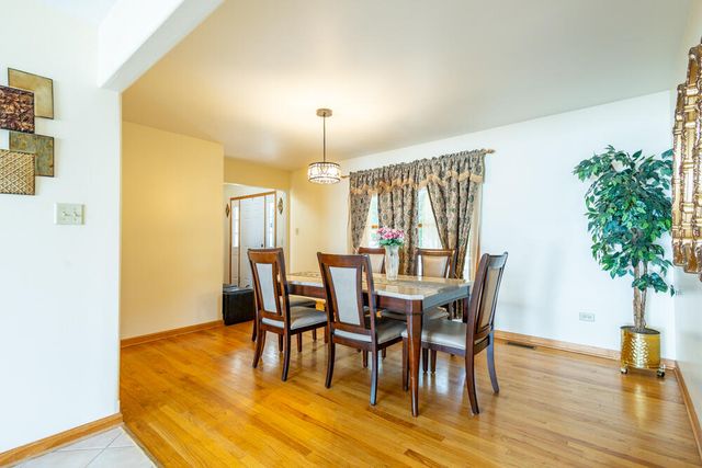 3002 Prentiss Drive, Valparaiso, IN 46385