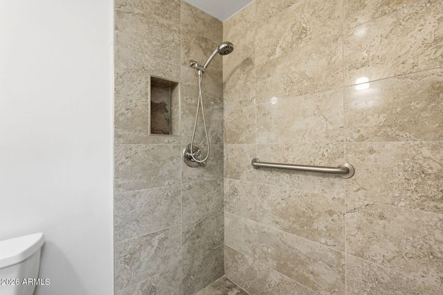 6217 E AVALON Drive, Scottsdale, AZ 85251