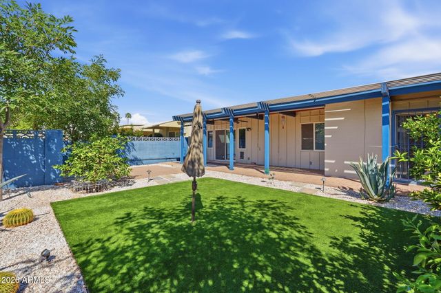 6217 E AVALON Drive, Scottsdale, AZ 85251