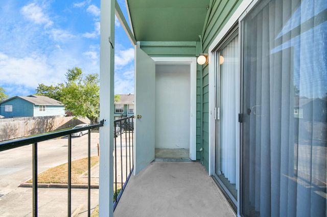 7700 W Airport Boulevard 1014, Houston, TX 77071