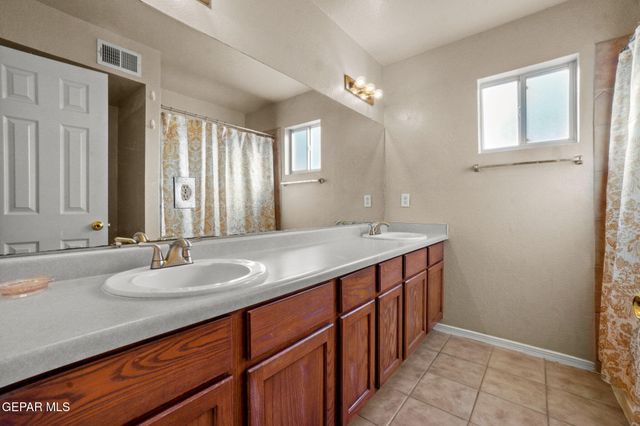 12264 TIERRA CANADA Drive, El Paso, TX 79938