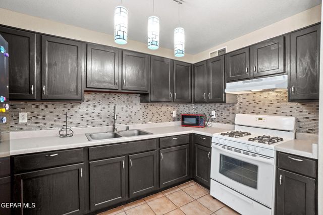 12264 TIERRA CANADA Drive, El Paso, TX 79938