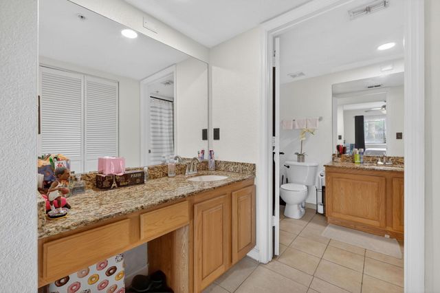 221 SW Palm Drive 104, Port St Lucie, FL 34986