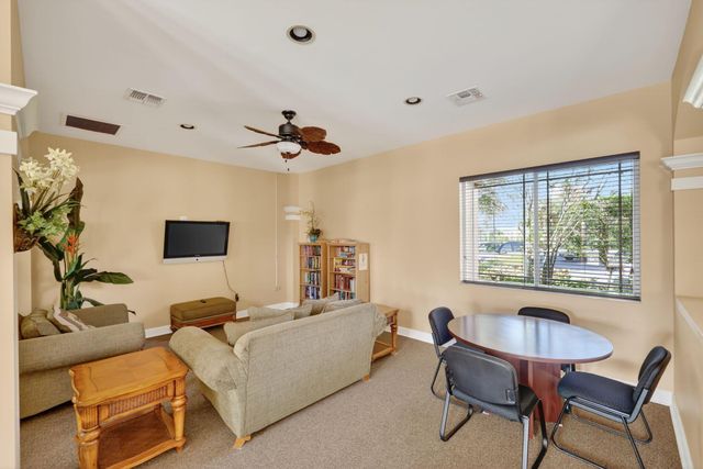 221 SW Palm Drive 104, Port St Lucie, FL 34986