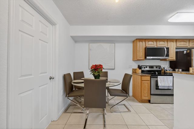 221 SW Palm Drive 104, Port St Lucie, FL 34986