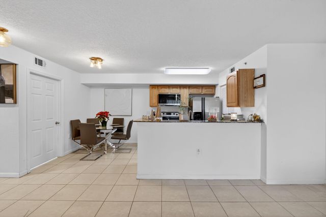 221 SW Palm Drive 104, Port St Lucie, FL 34986