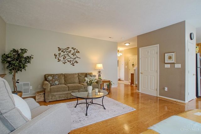 6486 Prestwick Court, Mason, OH 45040