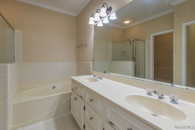 7323 OLD BARN Road, Montgomery, AL 36117