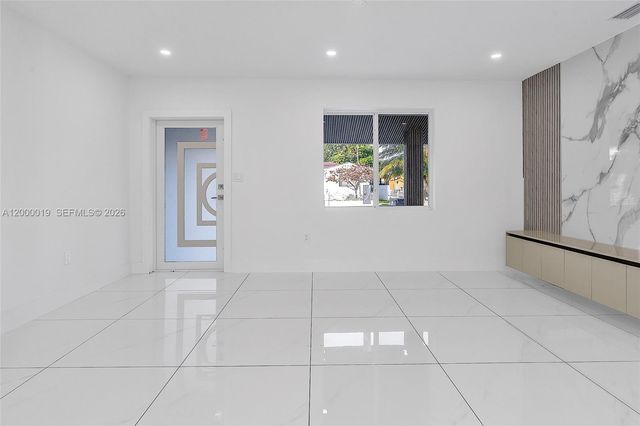 6540 SW 25th St, Miami, FL 33155