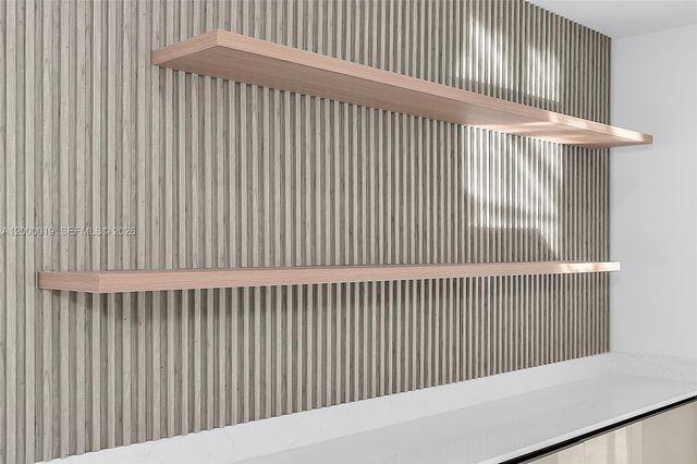 6540 SW 25th St, Miami, FL 33155