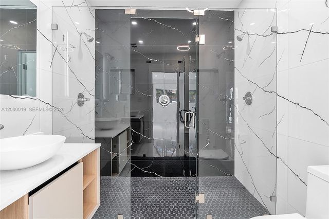 6540 SW 25th St, Miami, FL 33155