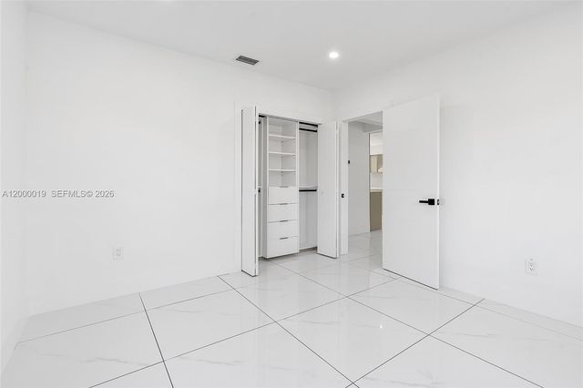 6540 SW 25th St, Miami, FL 33155