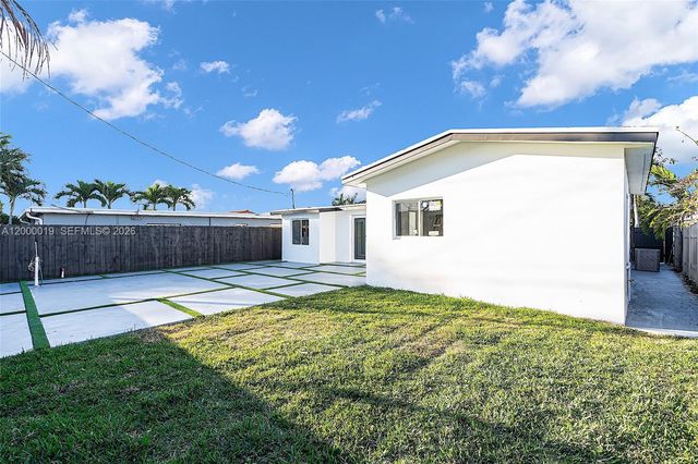 6540 SW 25th St, Miami, FL 33155