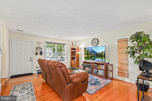 10511 TIDEWATER PLAINS DR, Fredericksburg, VA 22408