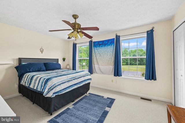 10511 TIDEWATER PLAINS DR, Fredericksburg, VA 22408