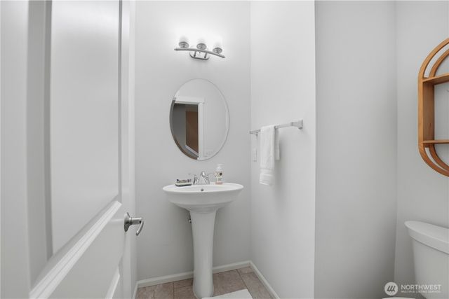 2908 SW Raymond Street, Seattle, WA 98126