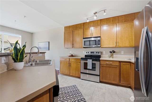 2908 SW Raymond Street, Seattle, WA 98126