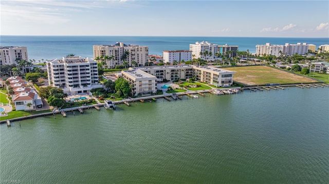 3200 Gulf Shore BLVD N # 401, Naples, FL 34103