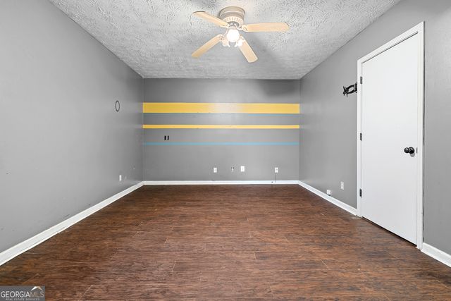 571 Tate Creek Court NW, Acworth, GA 30102