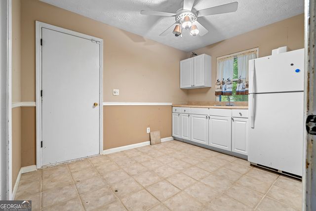571 Tate Creek Court NW, Acworth, GA 30102