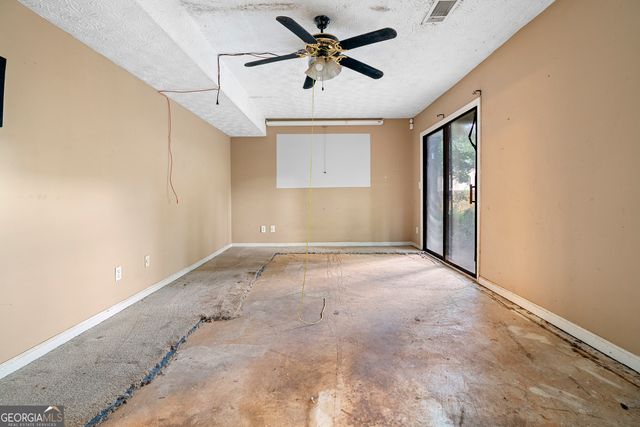 571 Tate Creek Court NW, Acworth, GA 30102