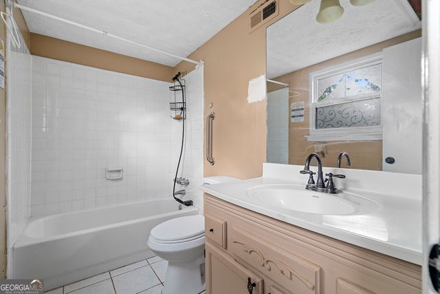 571 Tate Creek Court NW, Acworth, GA 30102