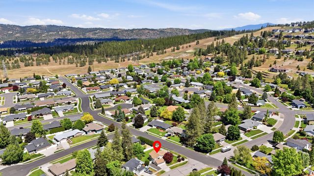 5304 W RUSSETT Dr, Spokane, WA 99208