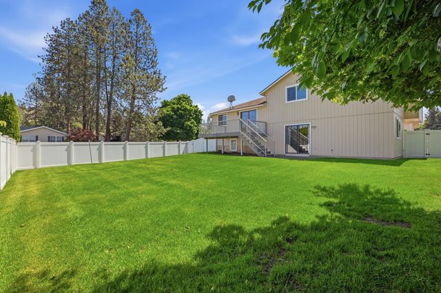 5304 W RUSSETT Dr, Spokane, WA 99208