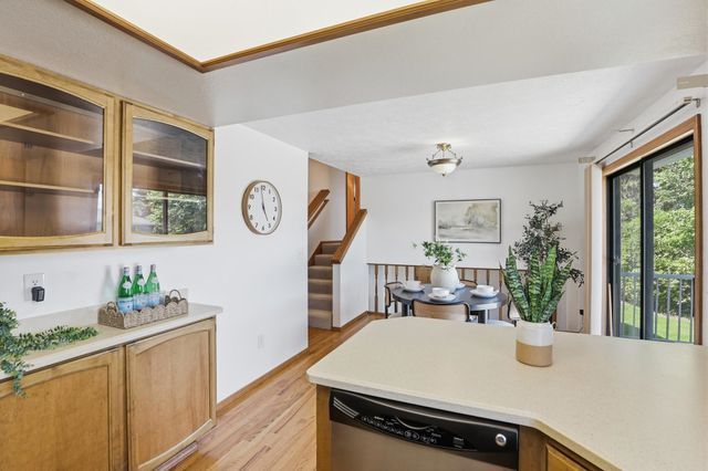 5304 W RUSSETT Dr, Spokane, WA 99208