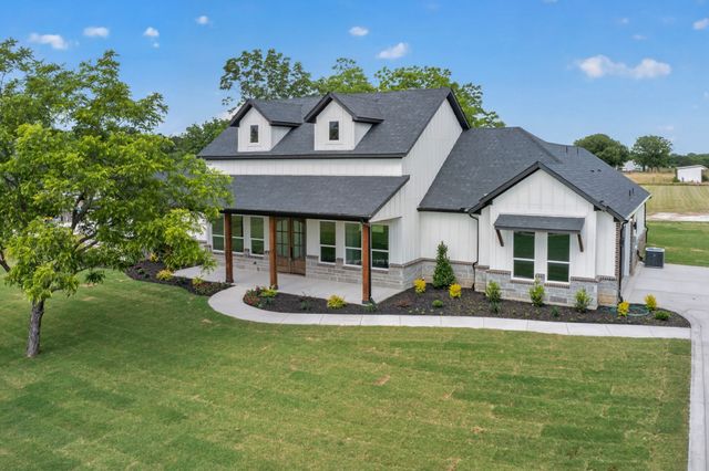 9080 County Road 669, Blue Ridge, TX 75424