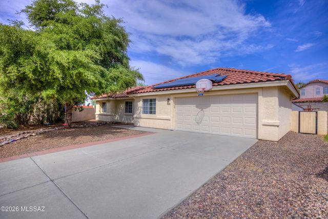 1380 W Crosswinds Place, Oro Valley, AZ 85737