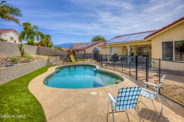 1380 W Crosswinds Place, Oro Valley, AZ 85737