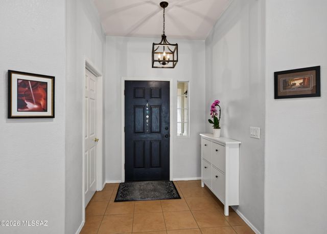 1380 W Crosswinds Place, Oro Valley, AZ 85737