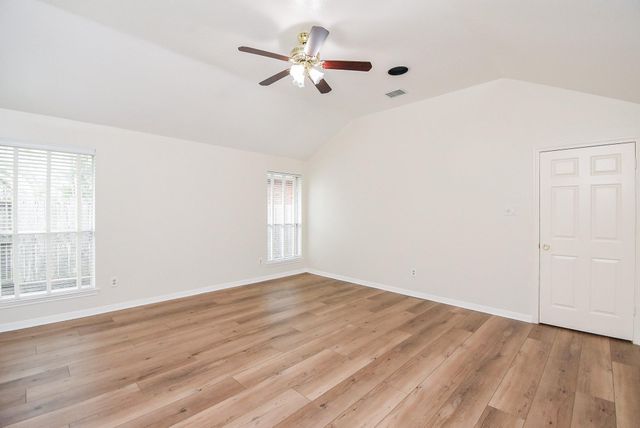 2931 Double Lake Drive, Missouri City, TX 77459