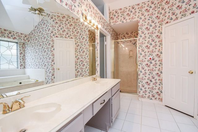 2931 Double Lake Drive, Missouri City, TX 77459