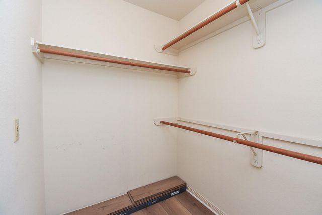 2931 Double Lake Drive, Missouri City, TX 77459