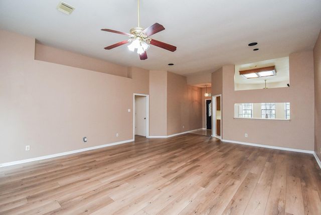 2931 Double Lake Drive, Missouri City, TX 77459