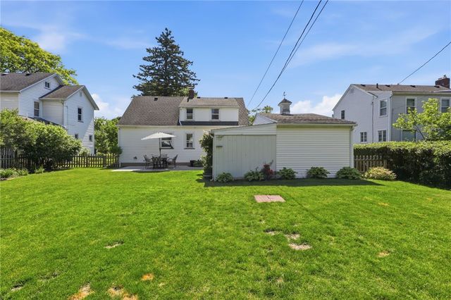 499 Shelford Road, Irondequoit, NY 14609