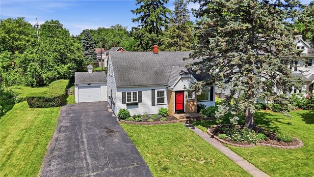 499 Shelford Road, Irondequoit, NY 14609