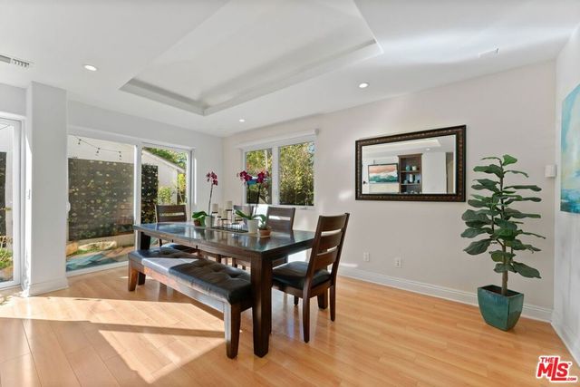 3251 Stewart Avenue, Los Angeles, CA 90066