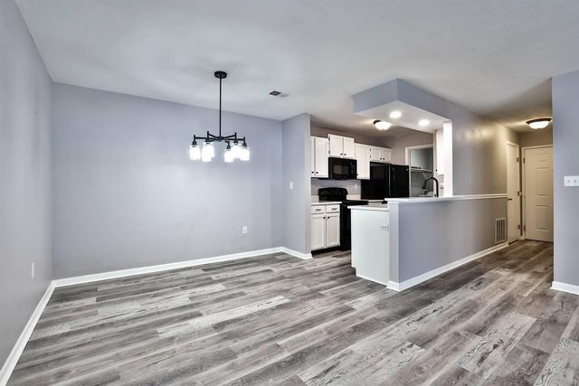 320 Timber Ridge Drive, 5, Wilder, KY 41071