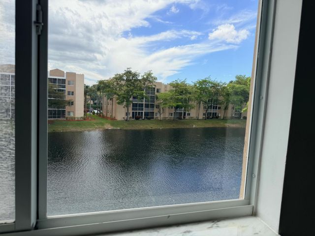 9560 Weldon Circle J312, Tamarac, FL 33321