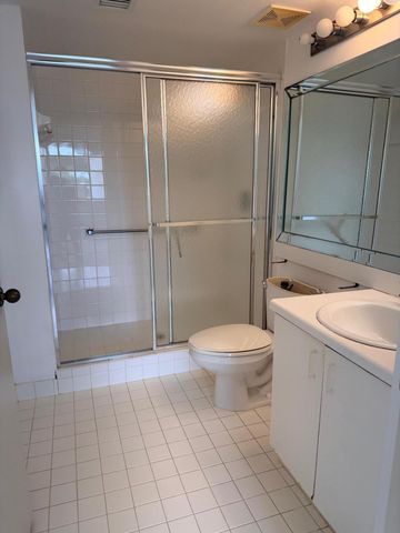 9560 Weldon Circle J312, Tamarac, FL 33321